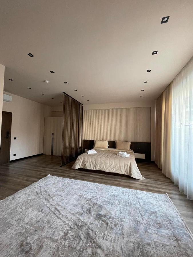 Отель Garden Plaza Neresnytsya Экстерьер фото